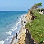 Kapitaen Ed An Der Seebruecke Lägenhet Zingst